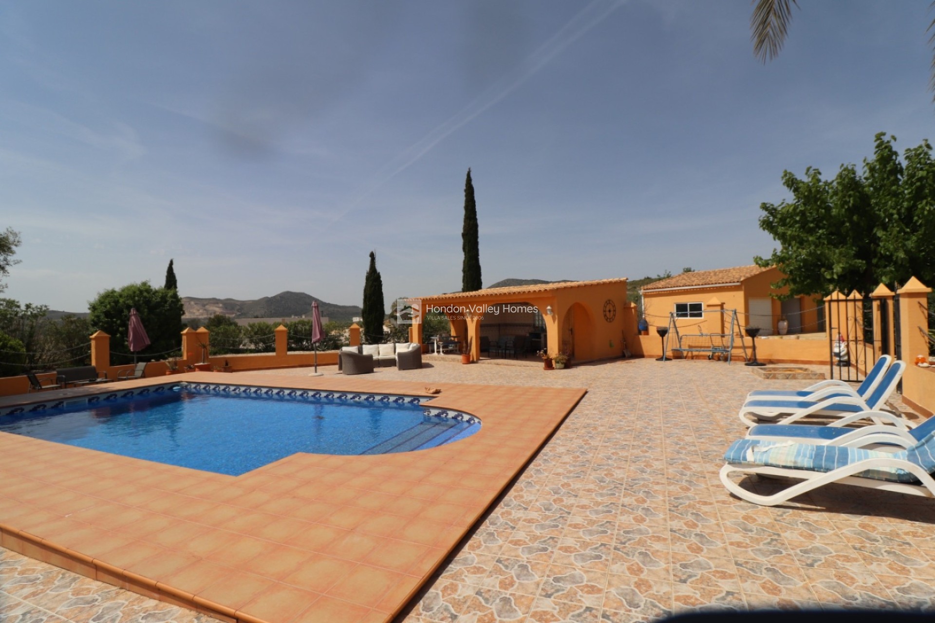 Revente - 5. Finca / Country Property - Hondón de las Nieves