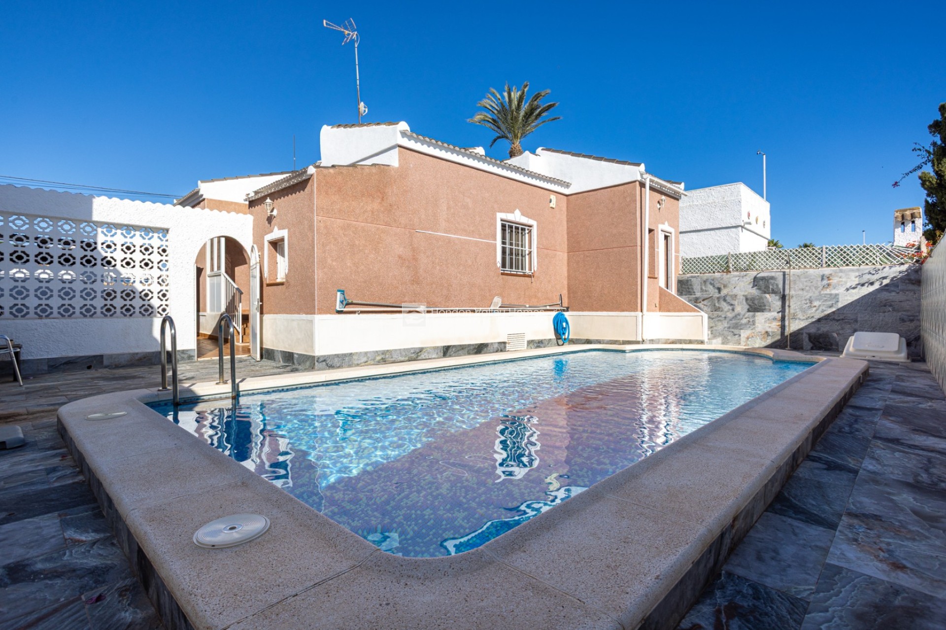 Revente - Detached Villa - Torrevieja - Urbanización San Luis