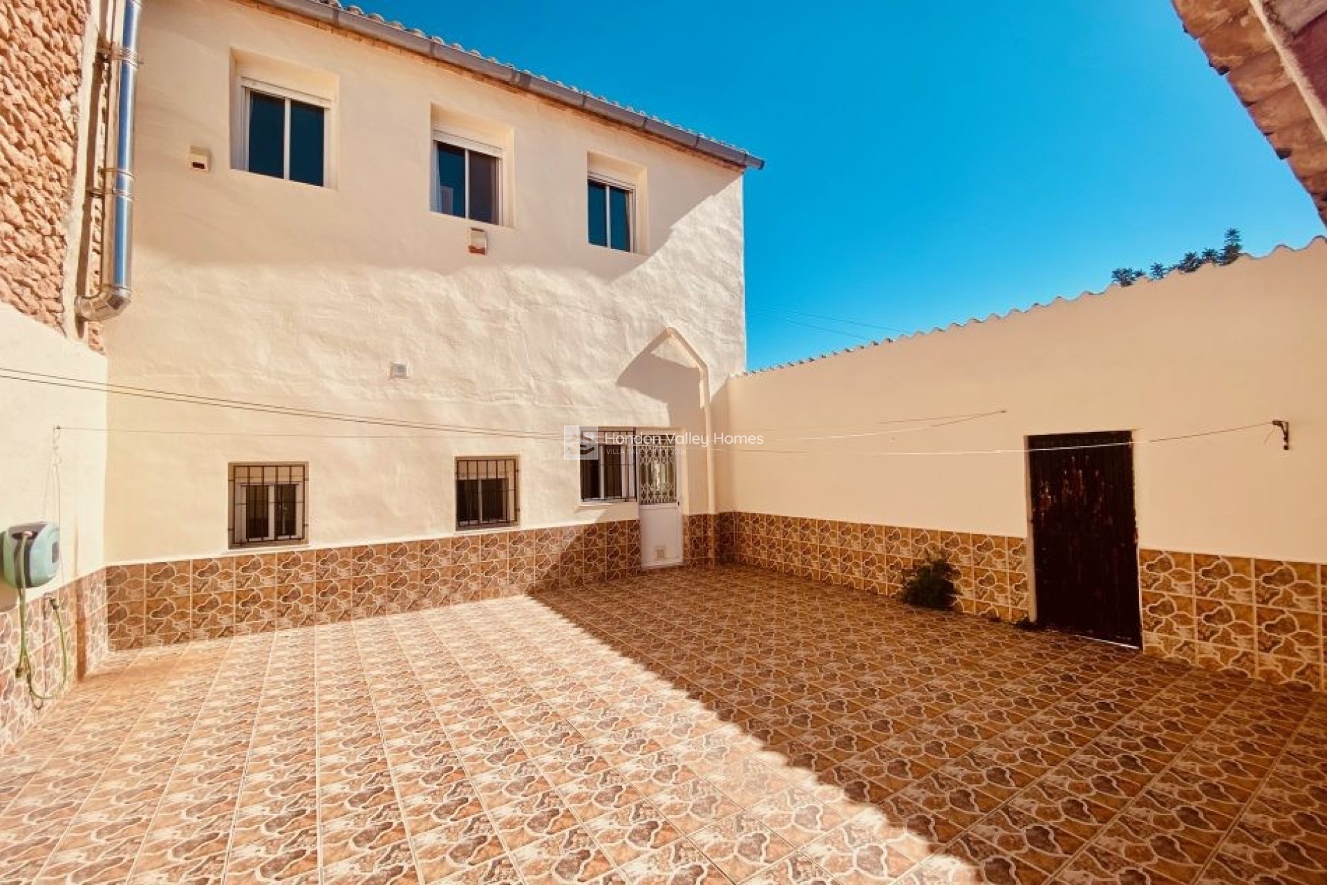 Revente - Manor house - El Canton