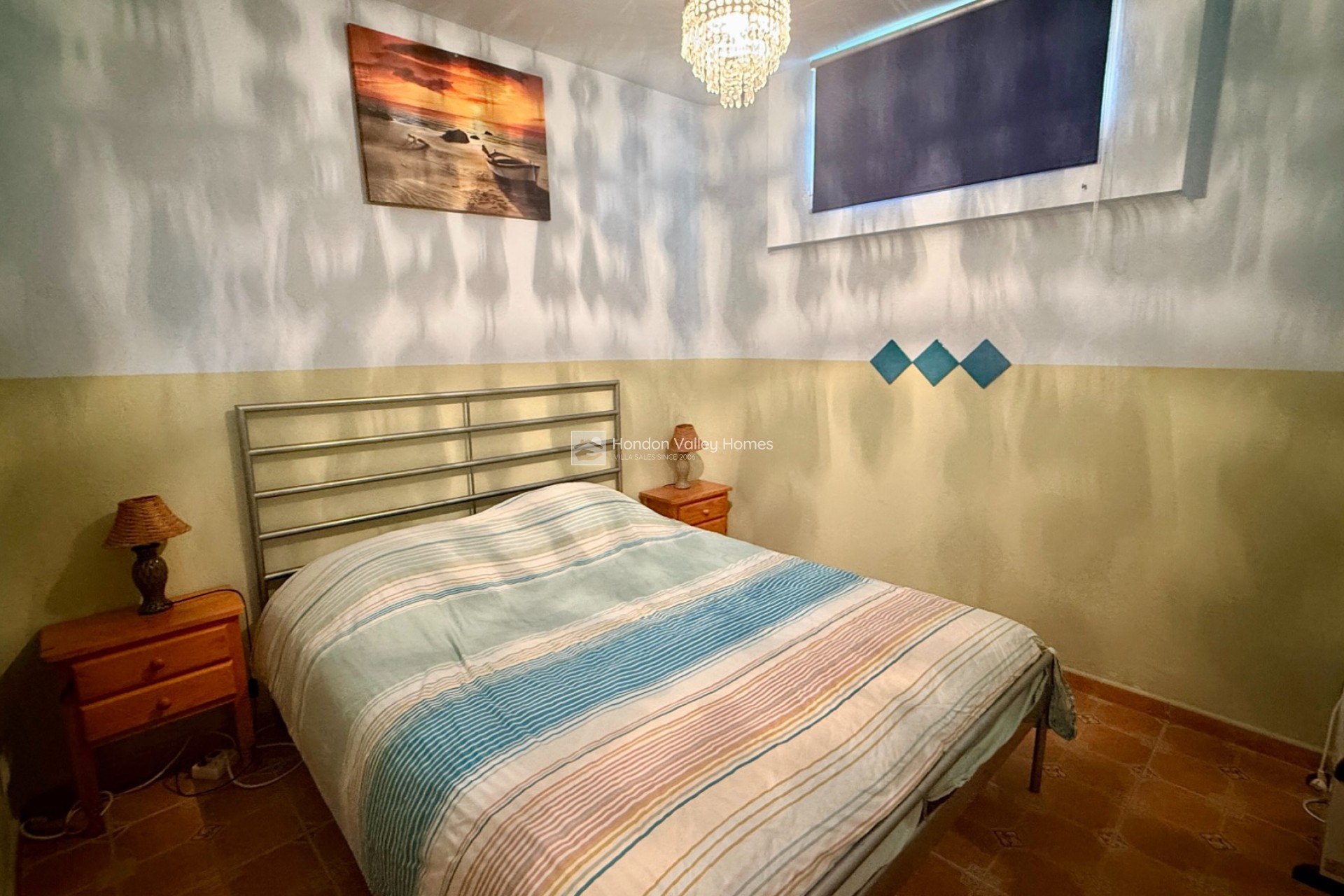 Revente - Villa - Detached - Hondón de las Nieves