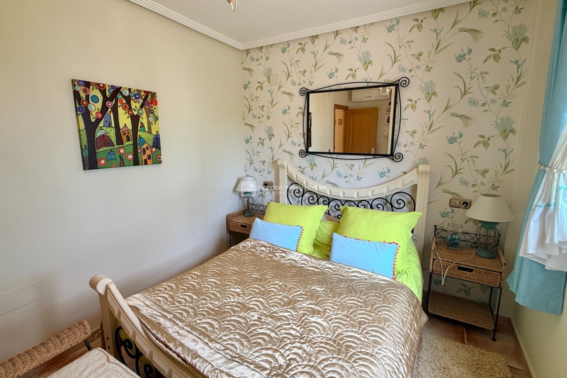 Revente - Villa - Detached - Hondón de las Nieves