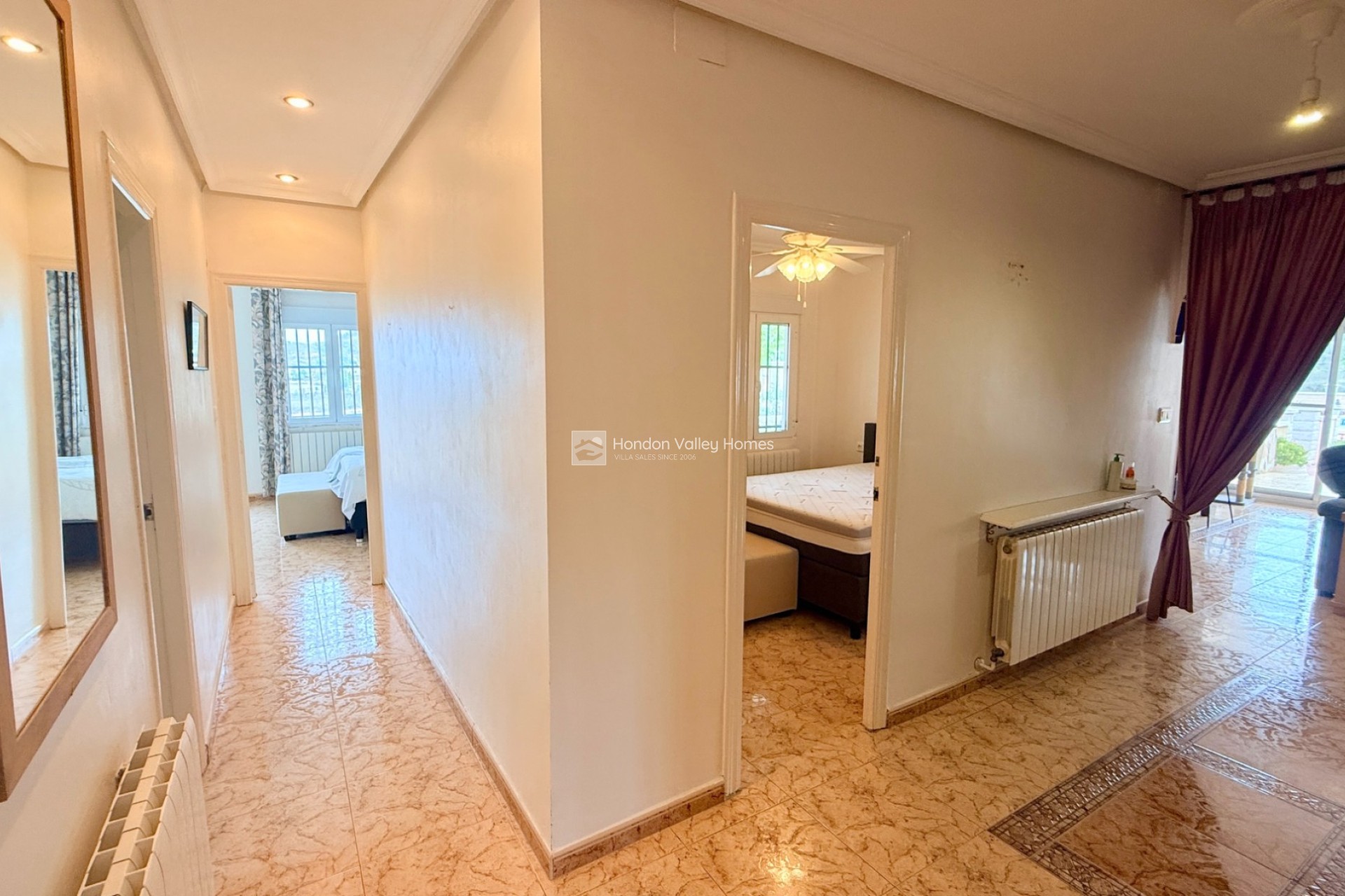 Revente - Villa - Detached - Hondón de los Fráiles