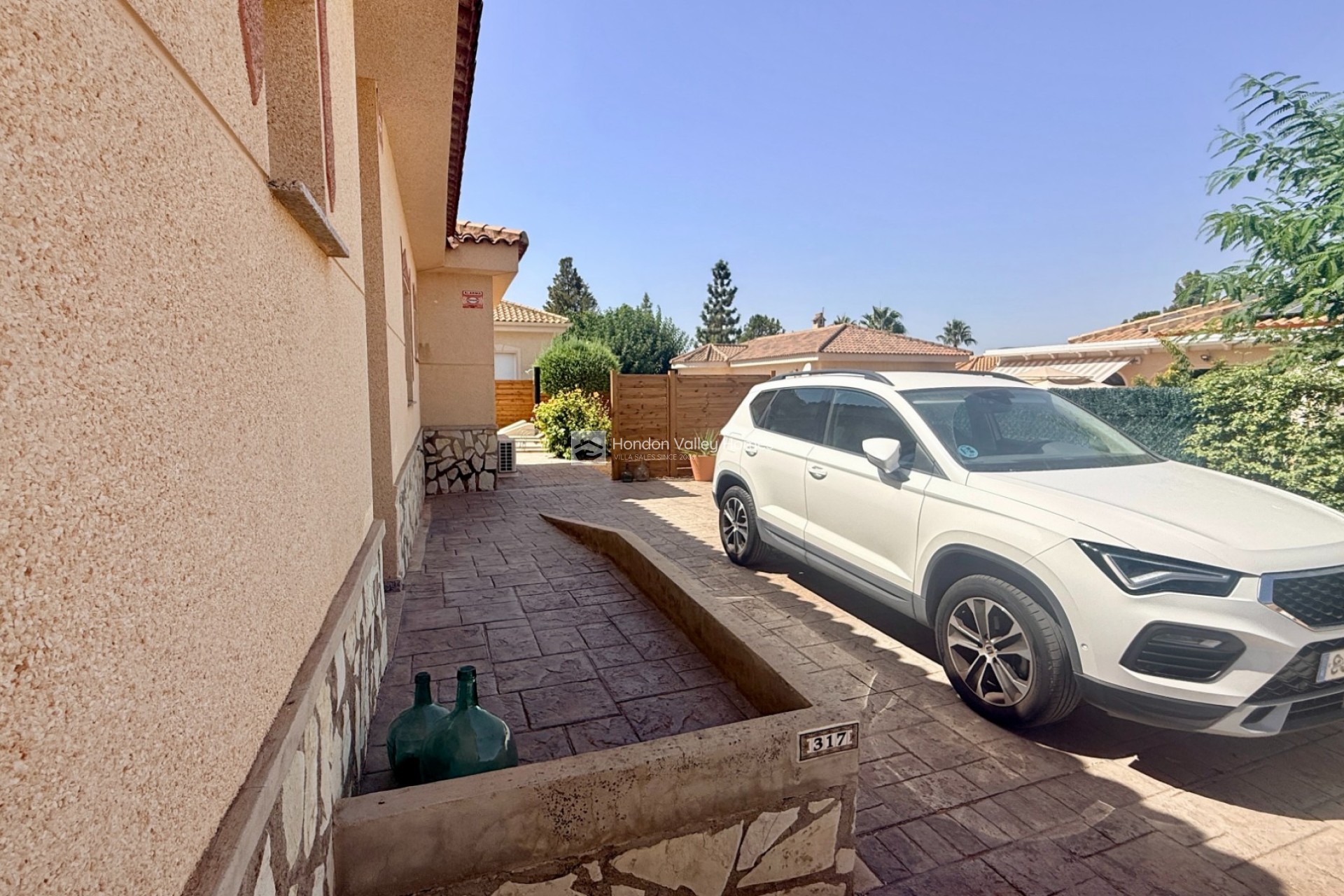 Rynek wtórny - 4. House - Detached Villa - Hondón de las Nieves