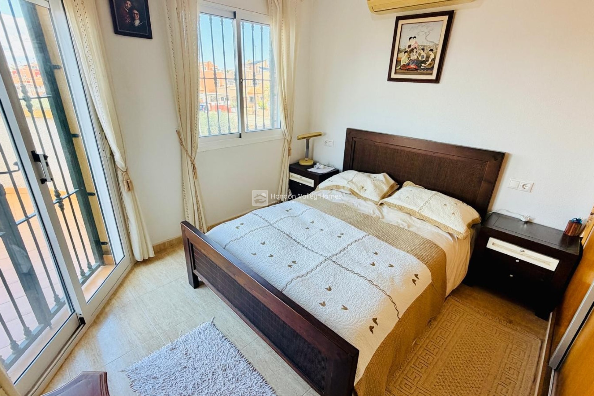 Rynek wtórny - Detached Villa - Montesinos - La Herrada