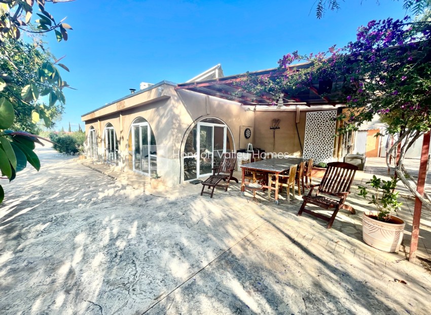 Rynek wtórny - Finca / Country Property - Crevillente