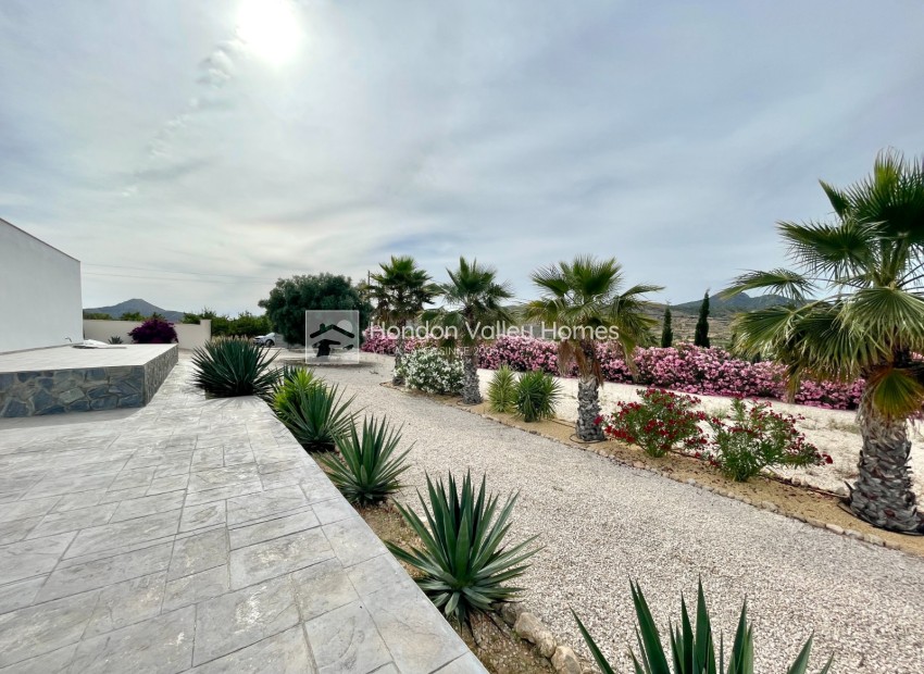 Rynek wtórny - Finca / Country Property - Macisvenda