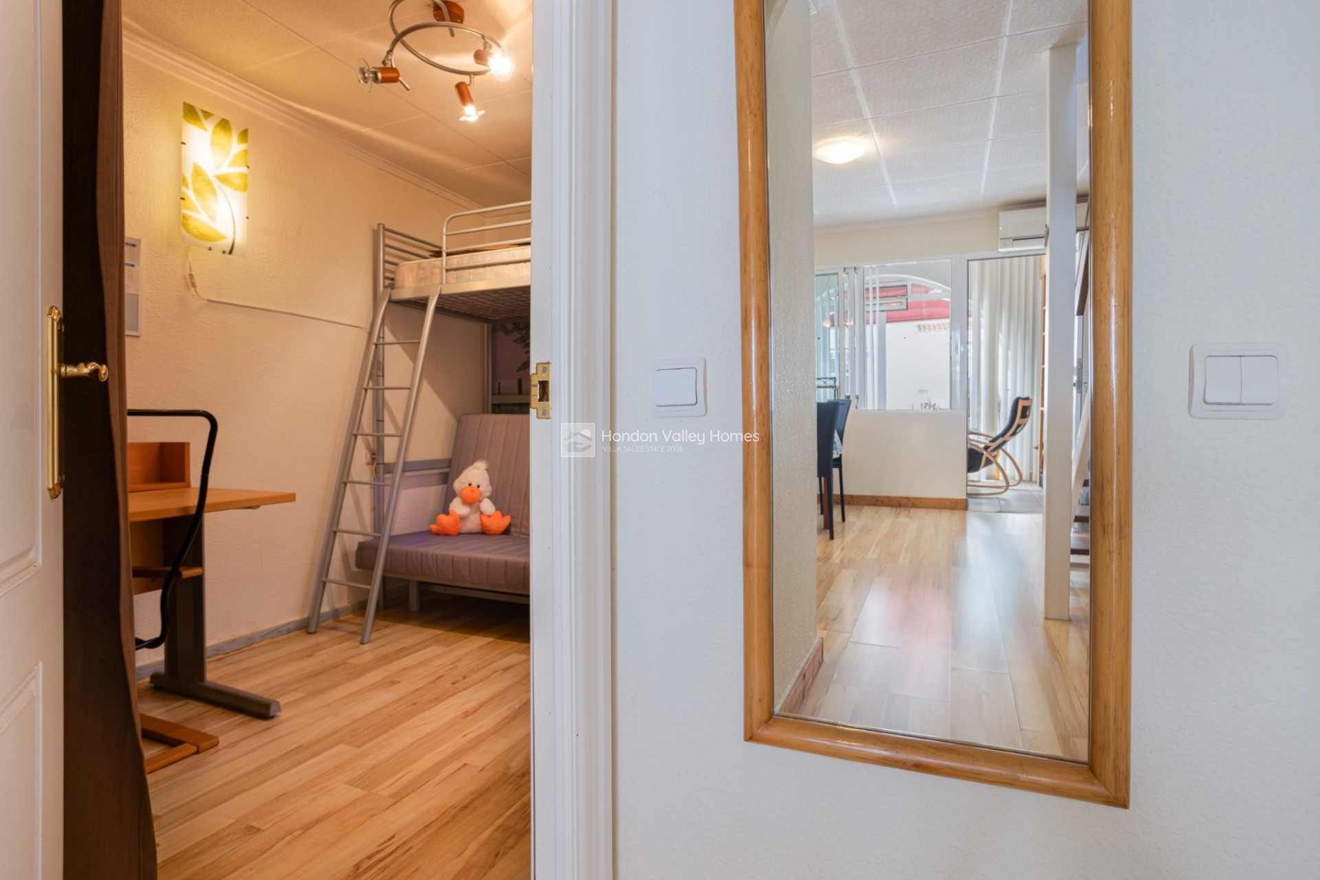 Rynek wtórny - Terraced house / Townhouse - Torrevieja - La Siesta