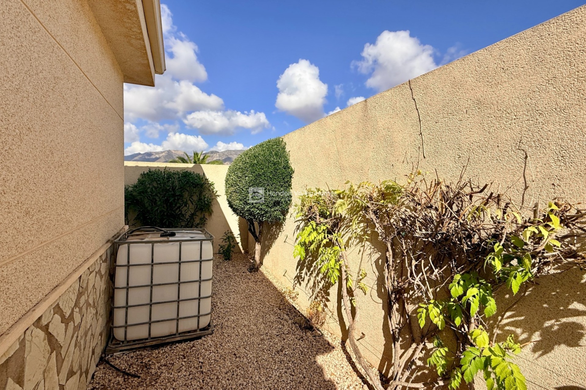 Rynek wtórny - Villa - Hondón de las Nieves