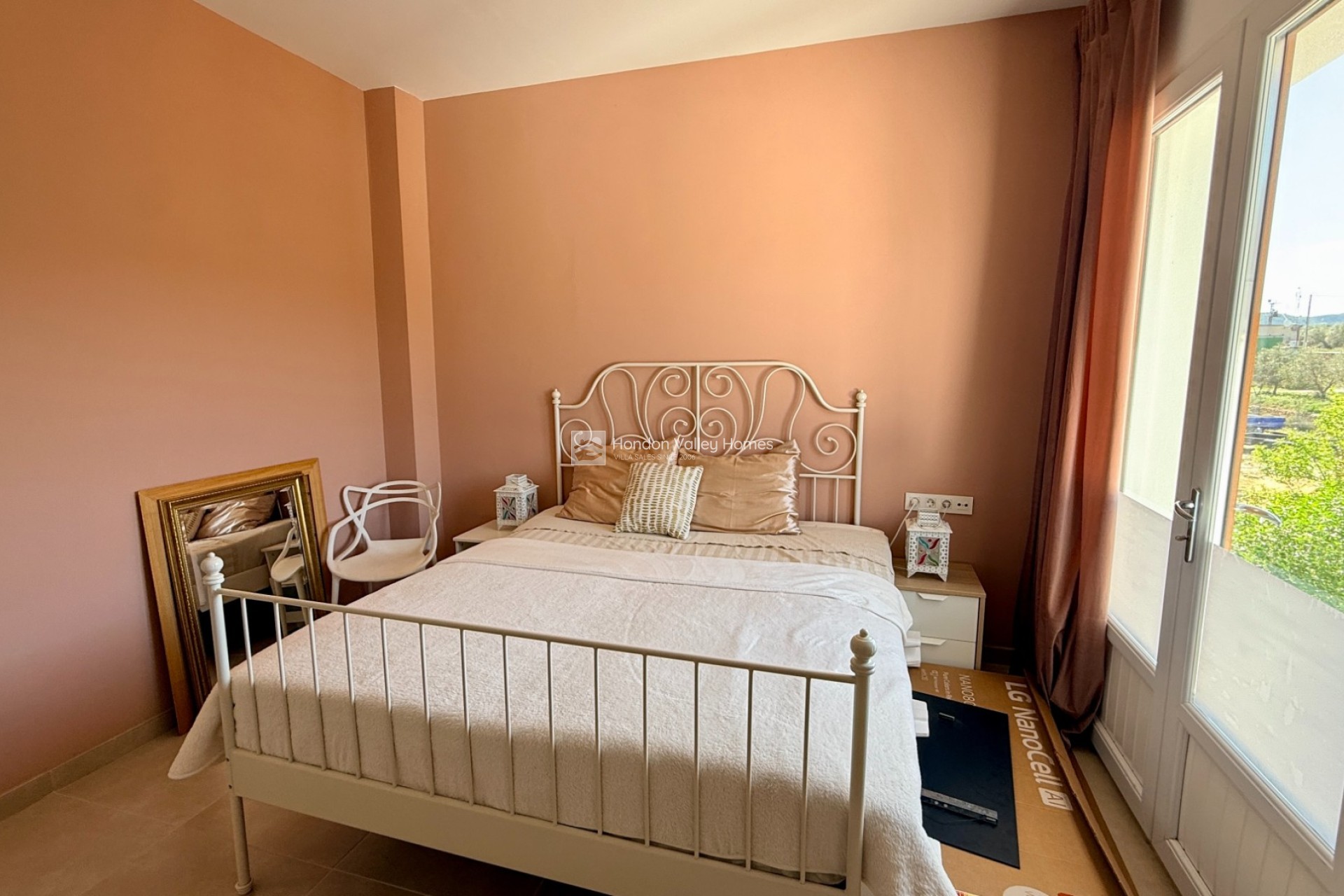 Rynek wtórny - Villa - Hondon De Las Nieves