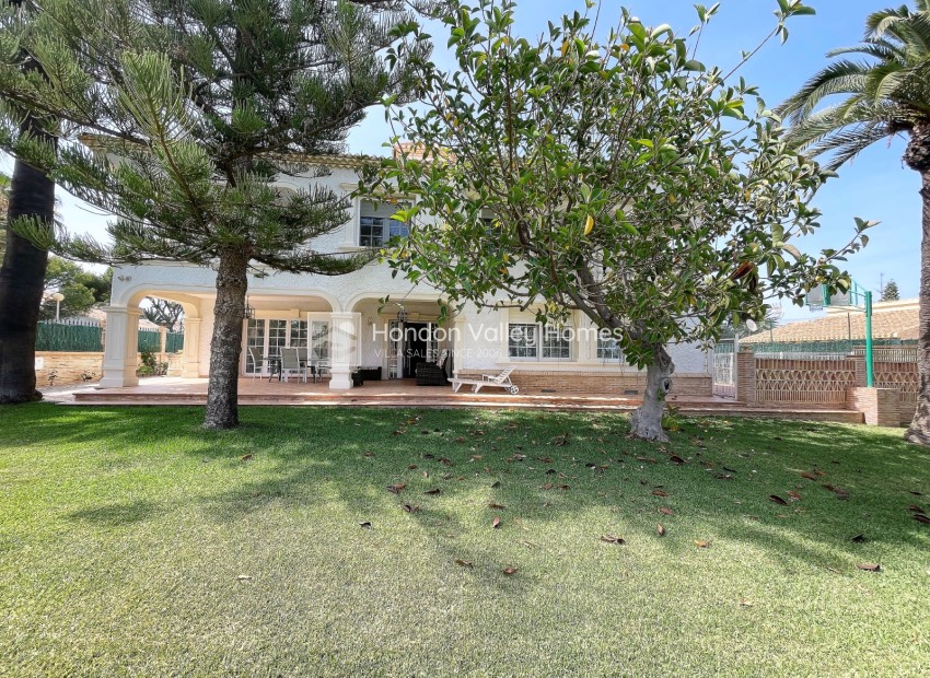 Rynek wtórny - Villa - Orihuela Costa - Cabo Roig