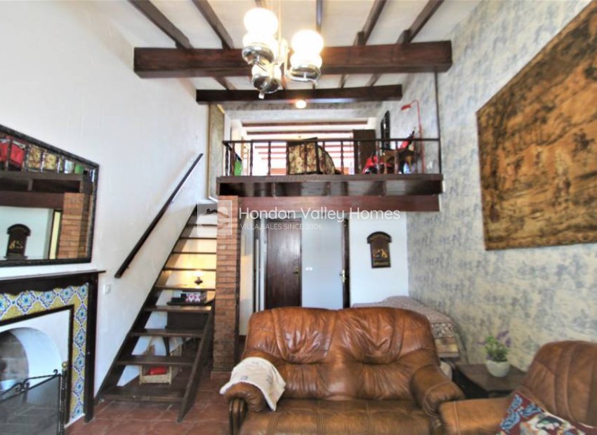 Rynek wtórny - Villa - Orihuela Costa - Lomas de Cabo Roig