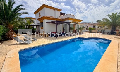 Villa - Detached - Resale - Hondón de las Nieves - Hondón de las Nieves
