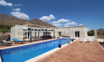 Villa - Herverkoop - Macisvenda - Macisvenda