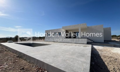 Villa - New Build / Off-Plan - Pinoso - HVHC-17054