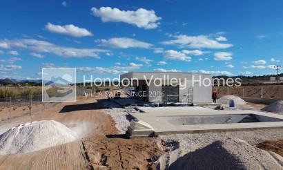 Villa - New Build / Off-Plan - Pinoso - HVHC-94683