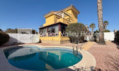 Villa - Resale - Hondón de las Nieves - La Montañosa