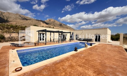 Villa - Resale - Macisvenda - Macisvenda