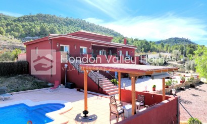 Villa - Resale - Pinoso - Pinoso
