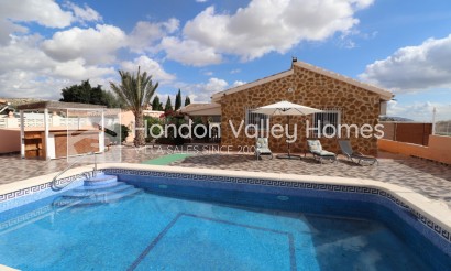 Villa - Reventa - Fortuna - HVHc-A233