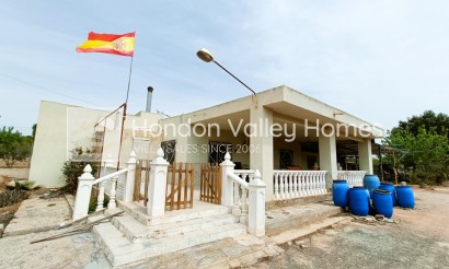 Villa - Wiederverkauf - Hondón de los Fráiles - Hondón de los Fráiles