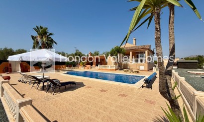 Villa - Wiederverkauf - Hondón de los Fráiles - Hondón de los Fráiles