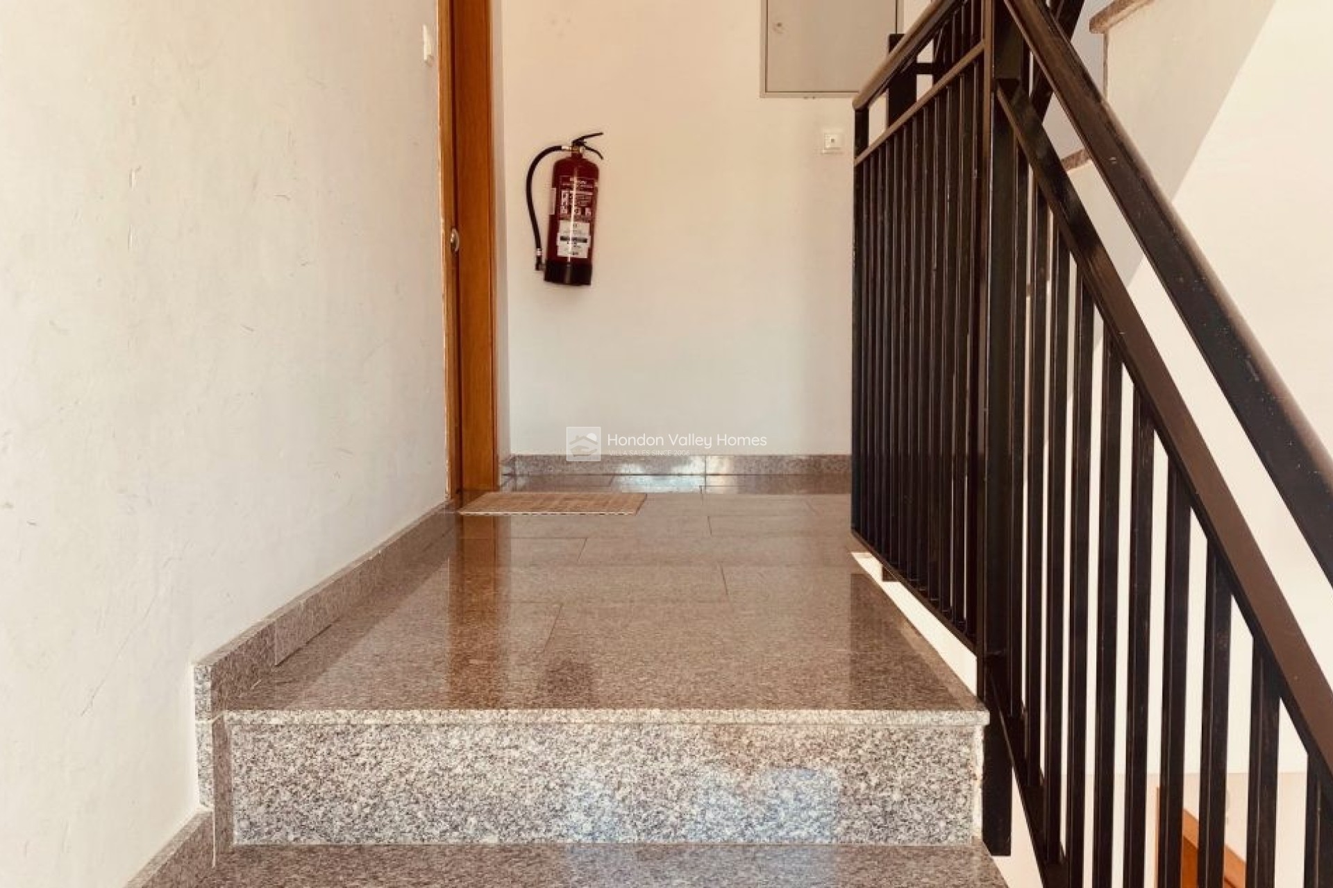 Wiederverkauf - 1. Apartment / flat - Hondón de los Fráiles
