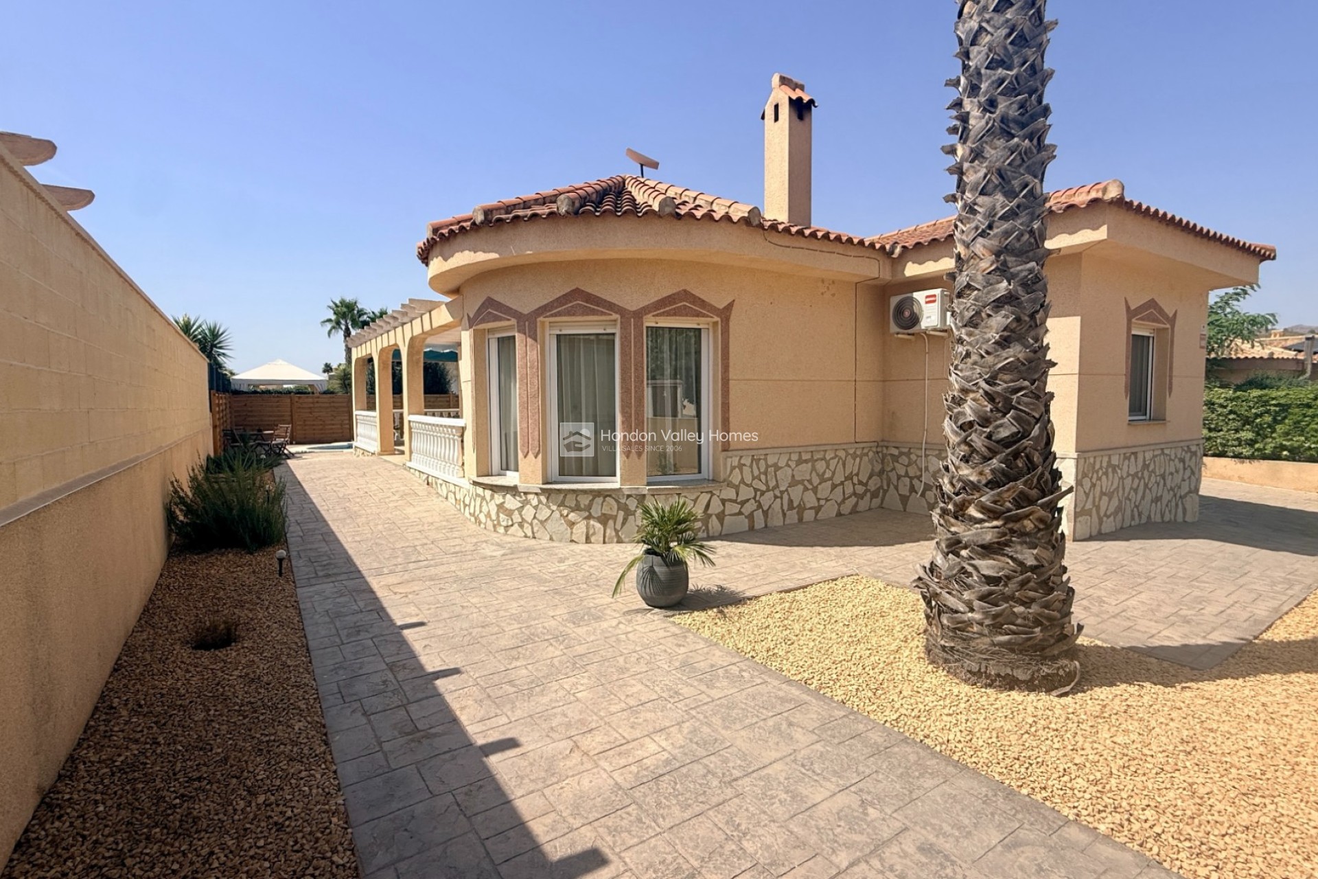 Wiederverkauf - 4. House - Detached Villa - Hondón de las Nieves
