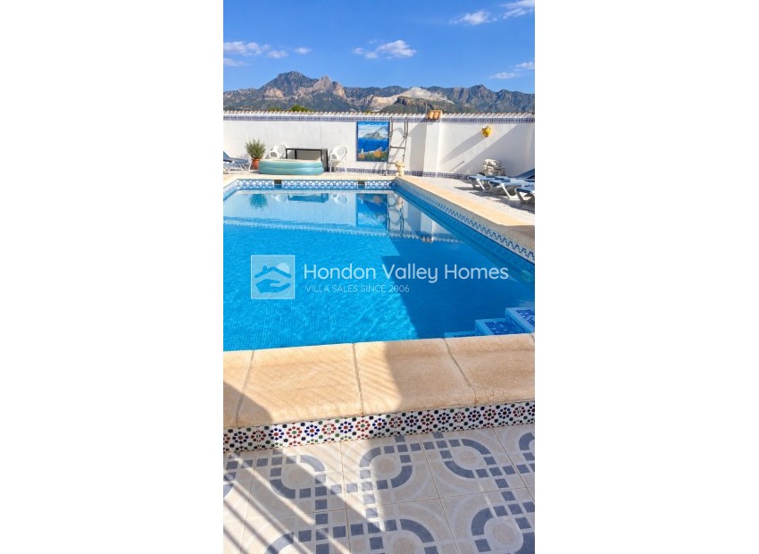 Wiederverkauf - Finca / Country Property - Orihuela