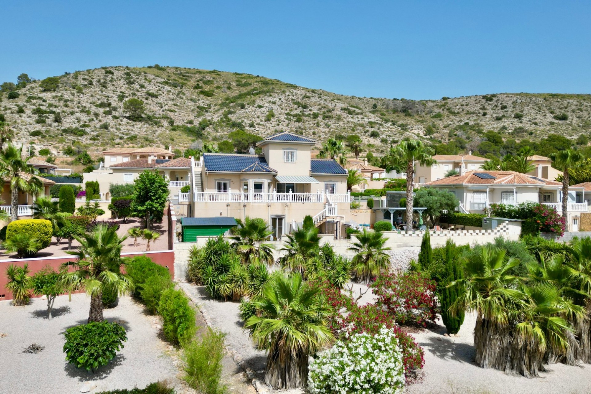 Wiederverkauf - Villa - Detached - Hondón de las Nieves