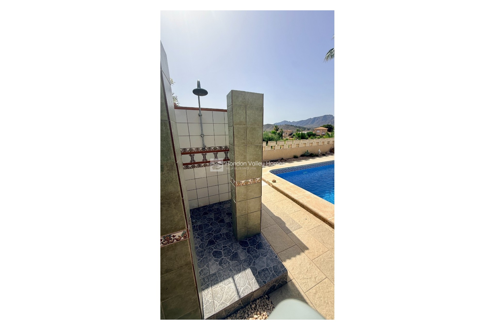 Wiederverkauf - Villa - Detached - Hondón de las Nieves