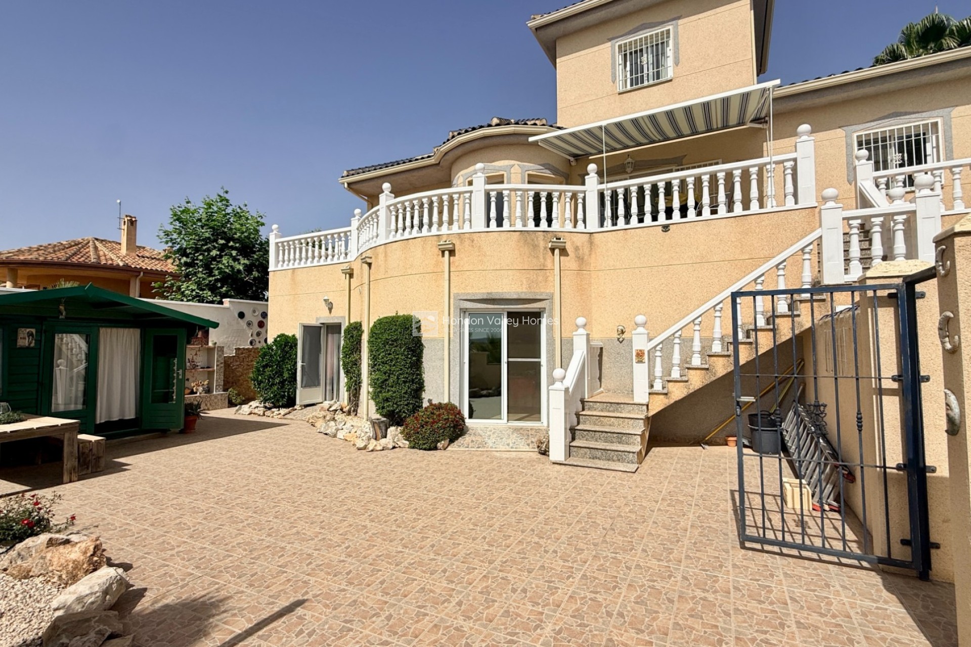 Wiederverkauf - Villa - Detached - Hondón de las Nieves