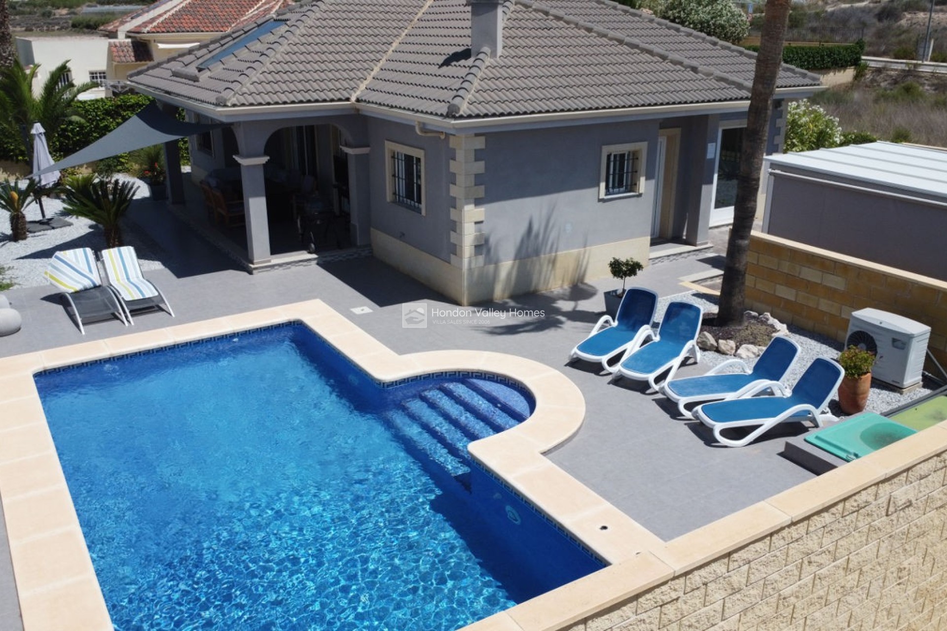 Wiederverkauf - Villa - Detached - La Romana