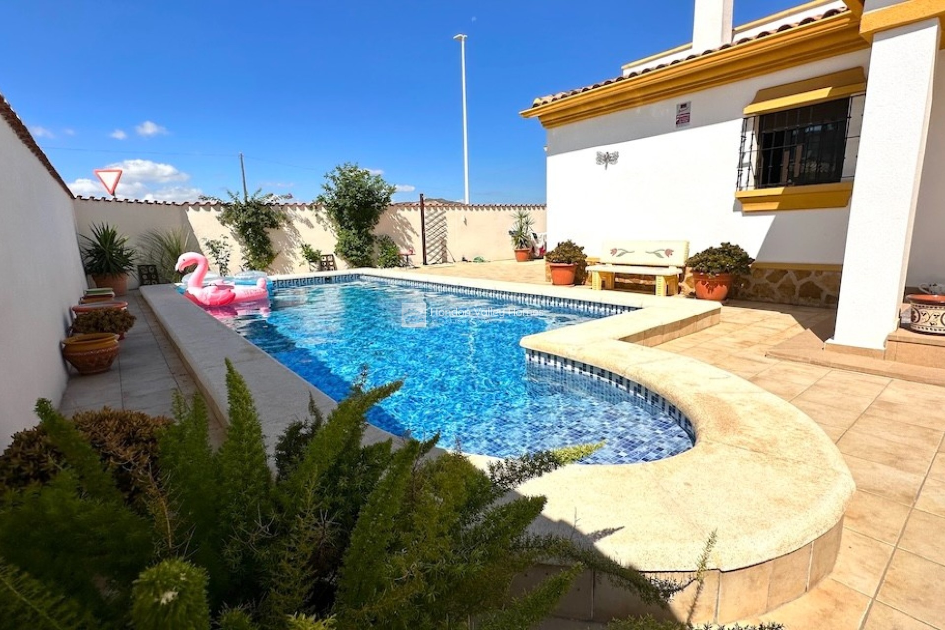Wiederverkauf - Villa - Hondón de las Nieves - La Montañosa