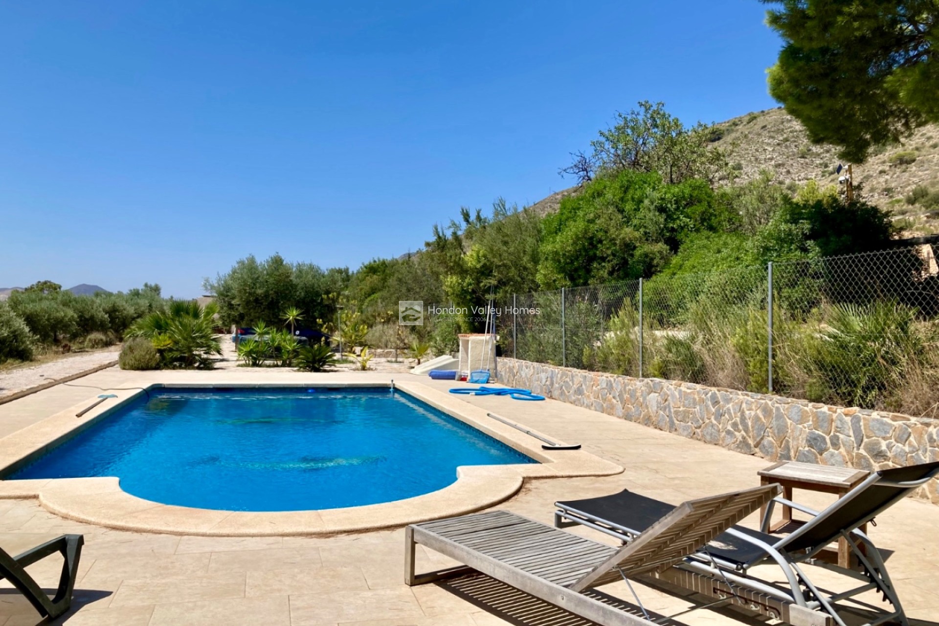 Wiederverkauf - Villa - Hondón de las Nieves