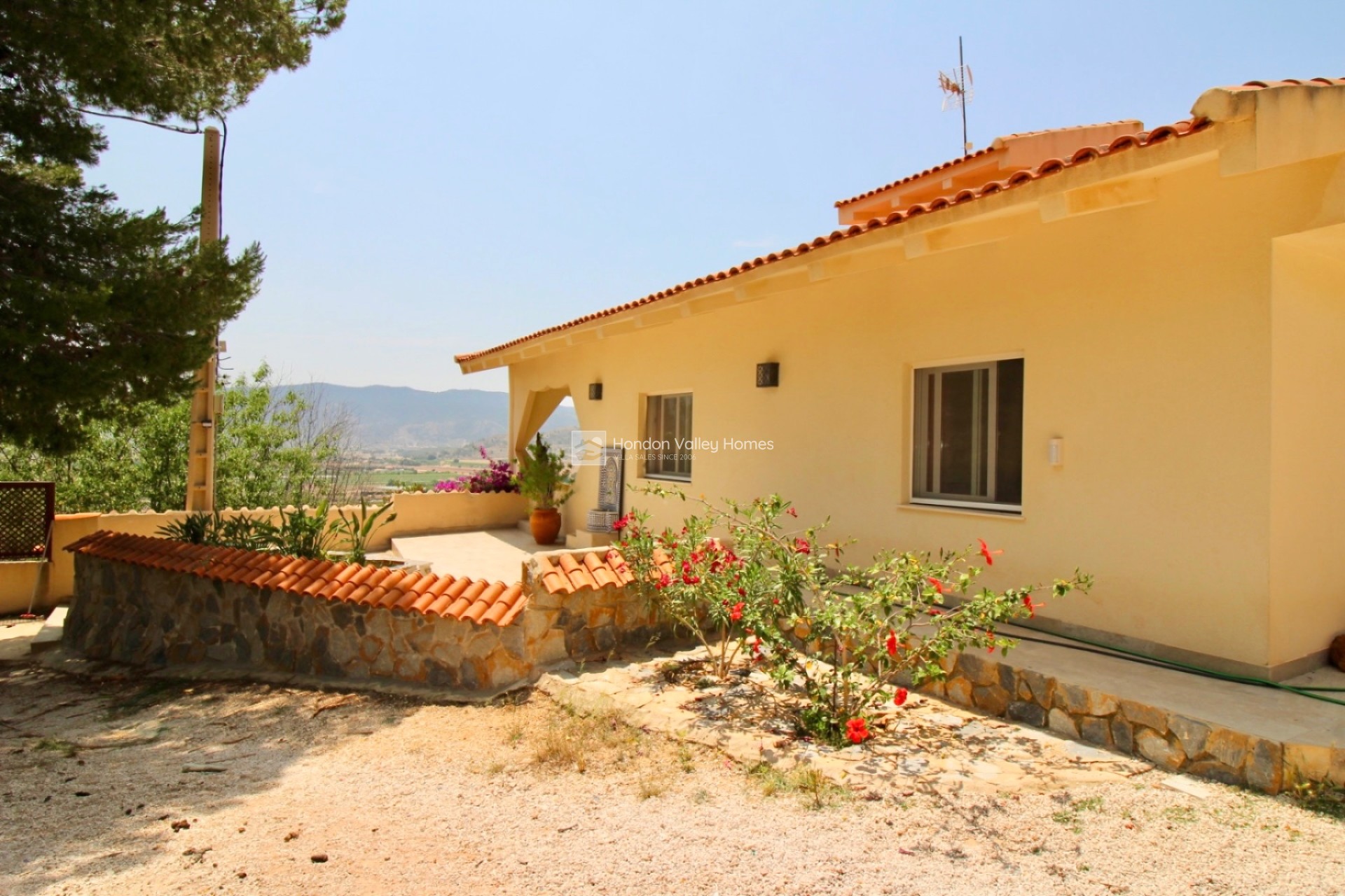 Wiederverkauf - Villa - Hondón de las Nieves