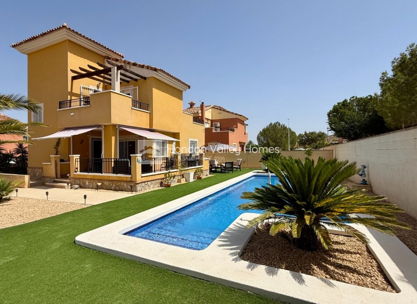 Wiederverkauf - Villa - Hondon De Las Nieves