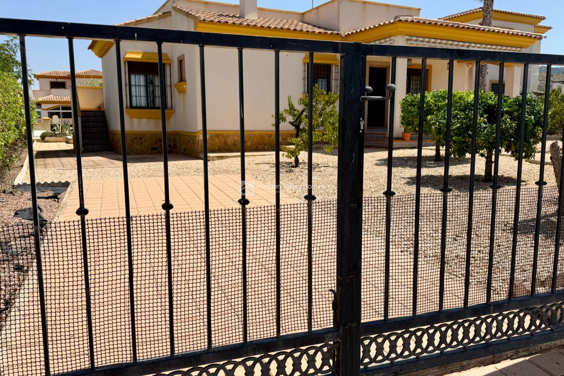 Wiederverkauf - Villa - Hondón de las Nieves