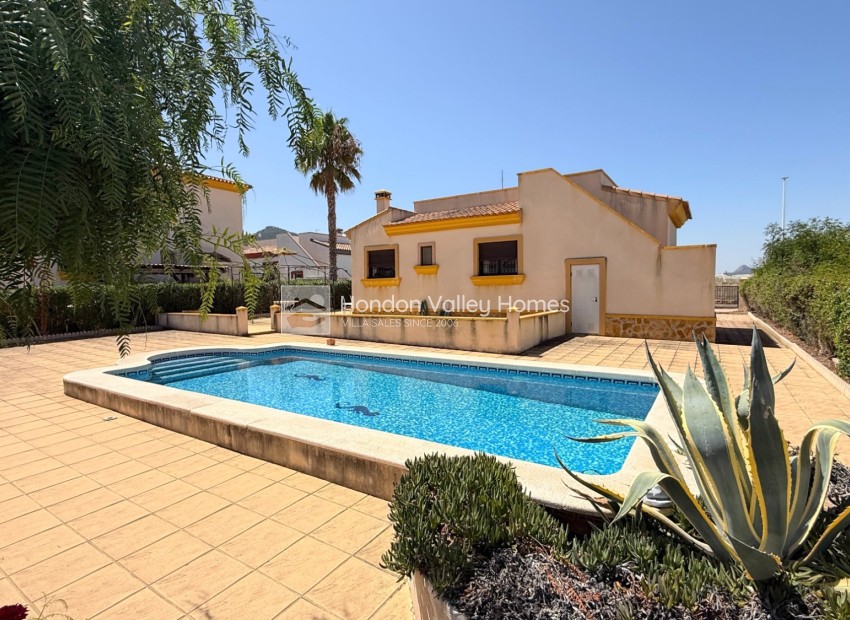 Wiederverkauf - Villa - Hondón de las Nieves