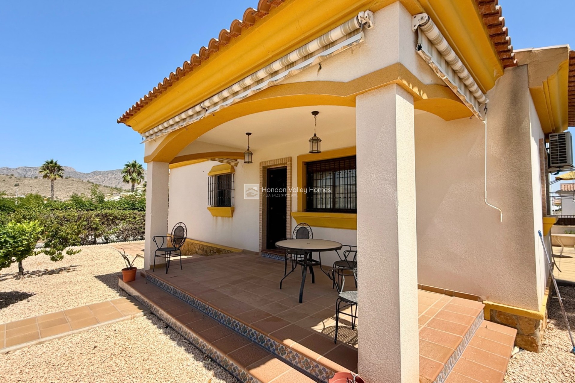 Wiederverkauf - Villa - Hondón de las Nieves