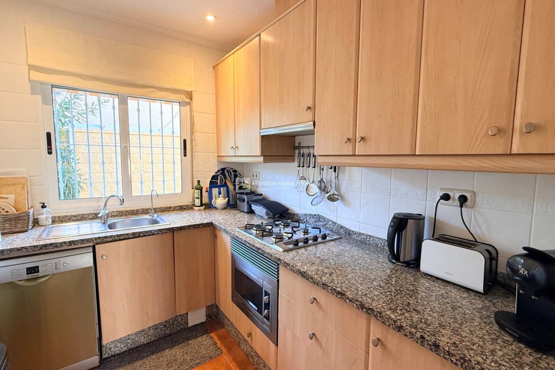 Wiederverkauf - Villa - Hondón de las Nieves