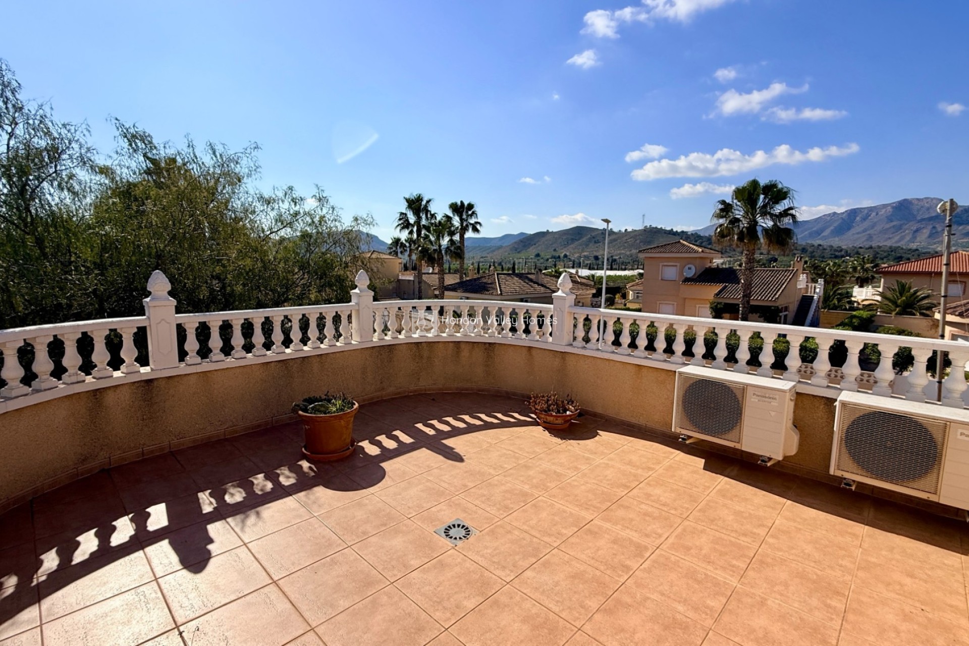 Wiederverkauf - Villa - Hondón de las Nieves