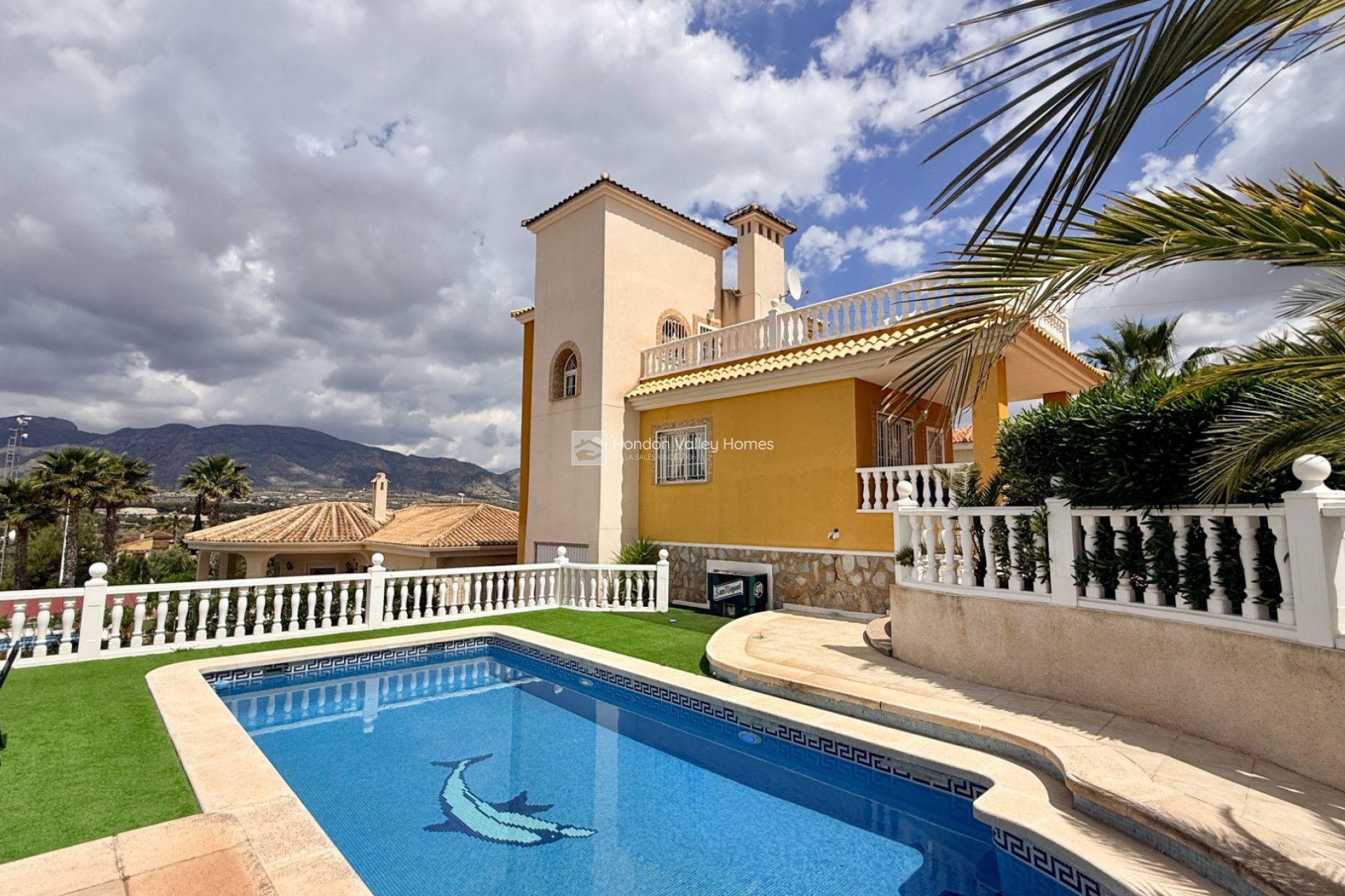 Wiederverkauf - Villa - Hondón de las Nieves