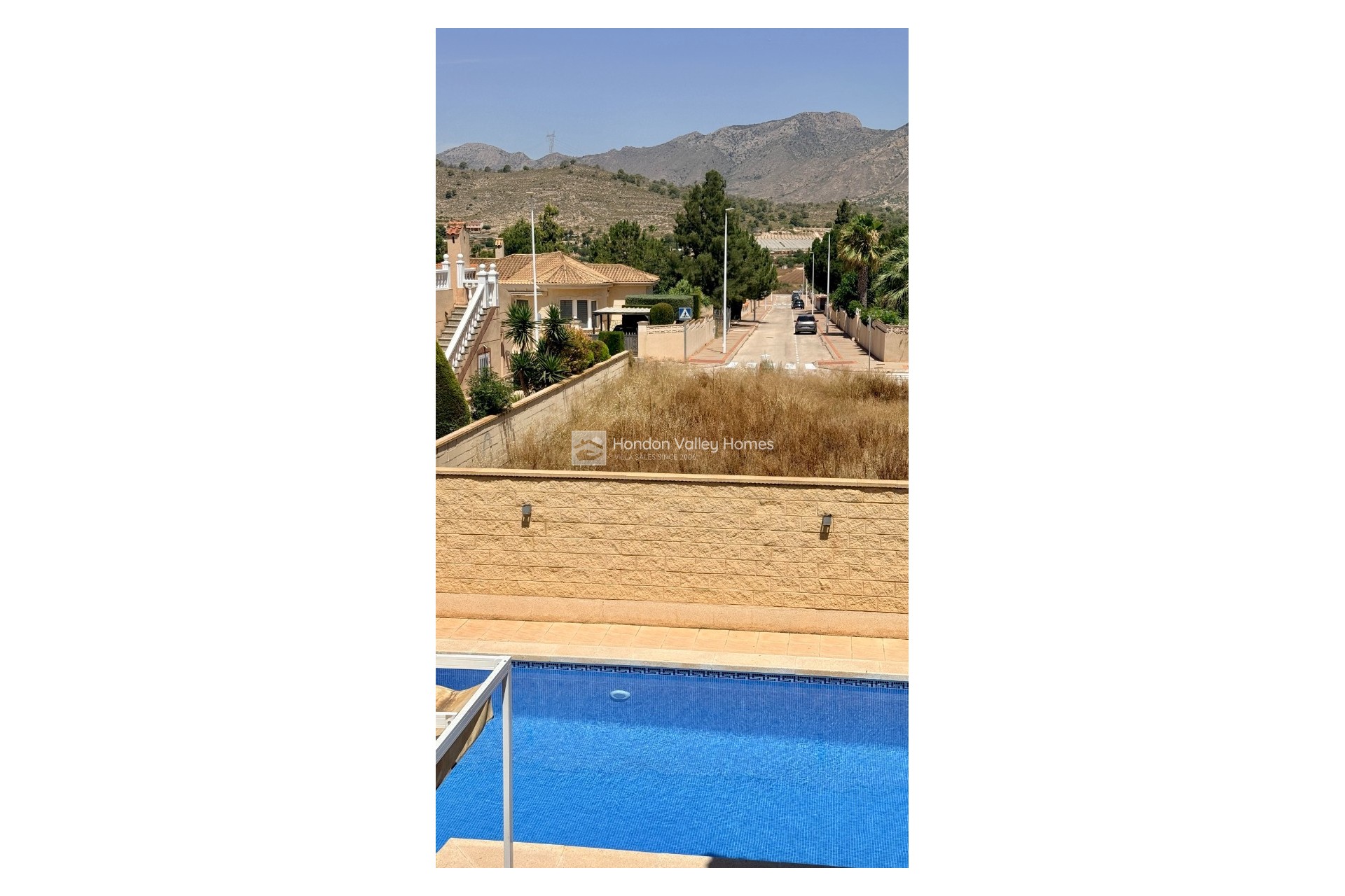 Wiederverkauf - Villa - Hondón de las Nieves