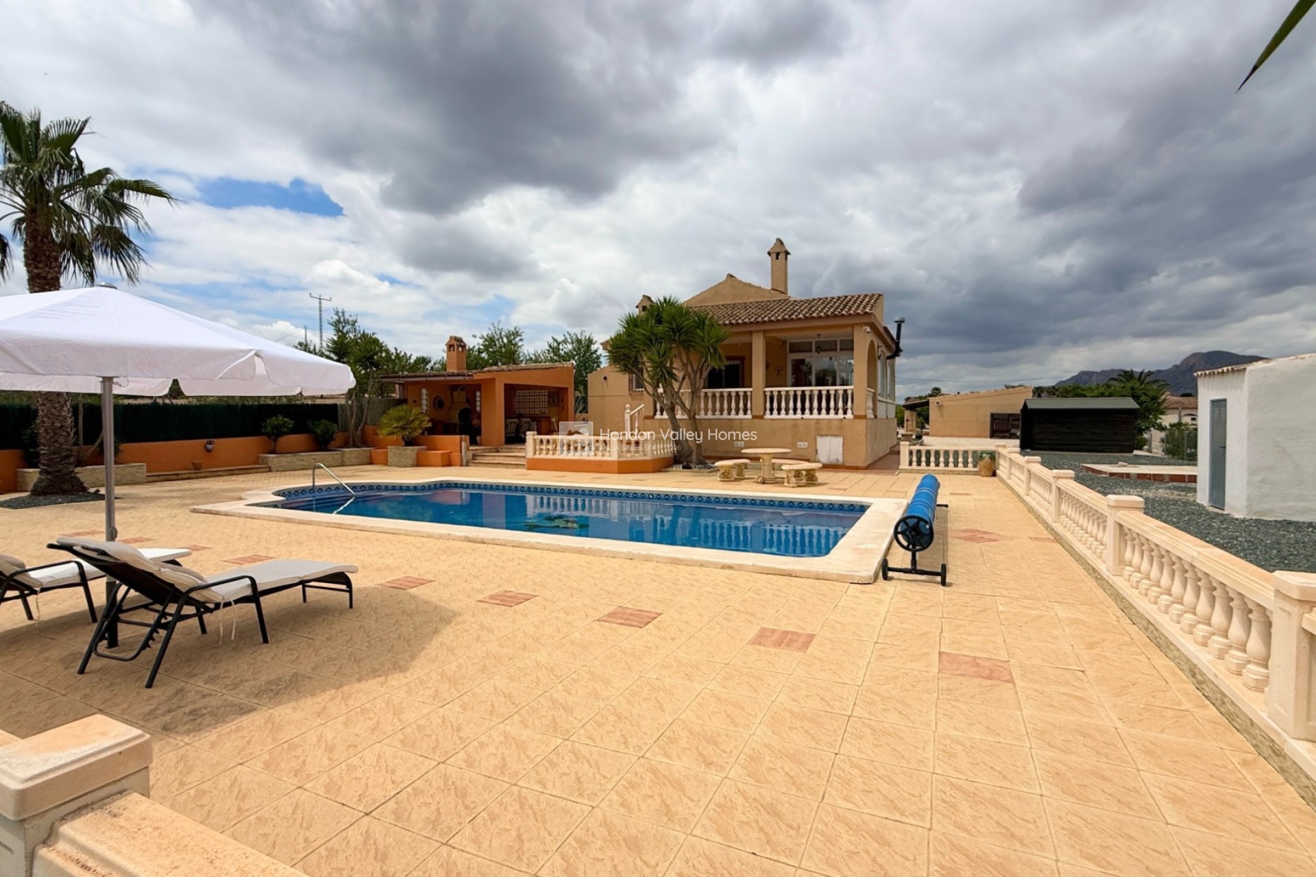Wiederverkauf - Villa - Hondón de los Fráiles