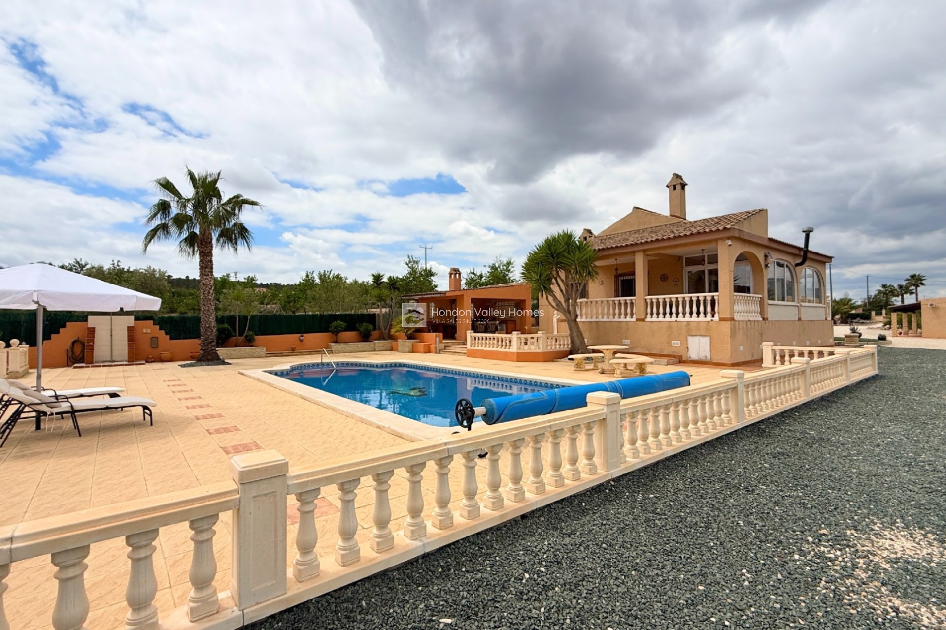 Wiederverkauf - Villa - Hondón de los Fráiles