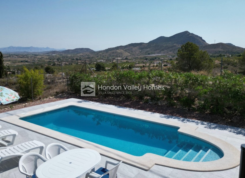 Wiederverkauf - Villa - Hondón de los Fráiles