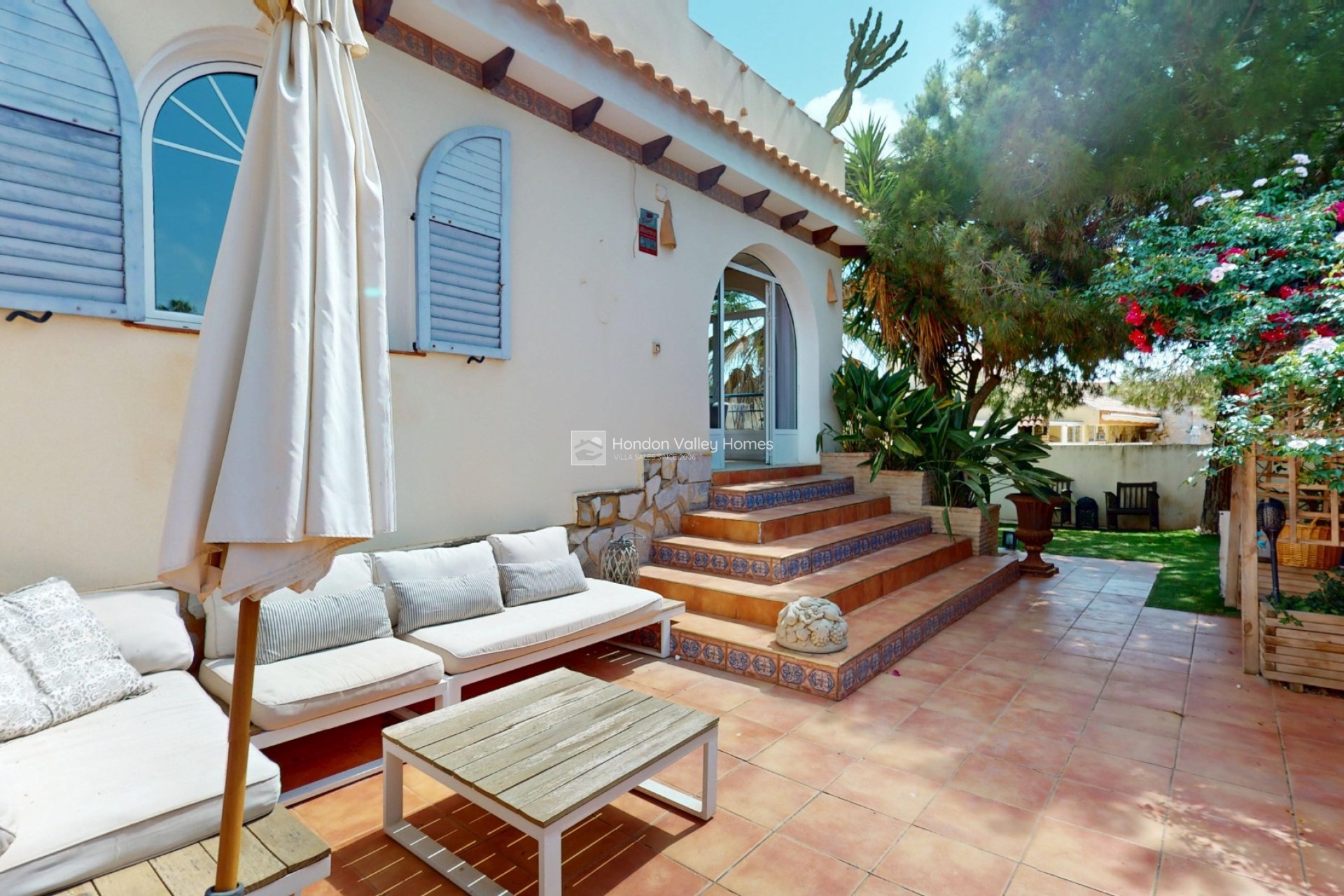 Wiederverkauf - Villa - Orihuela Costa - La Zenia