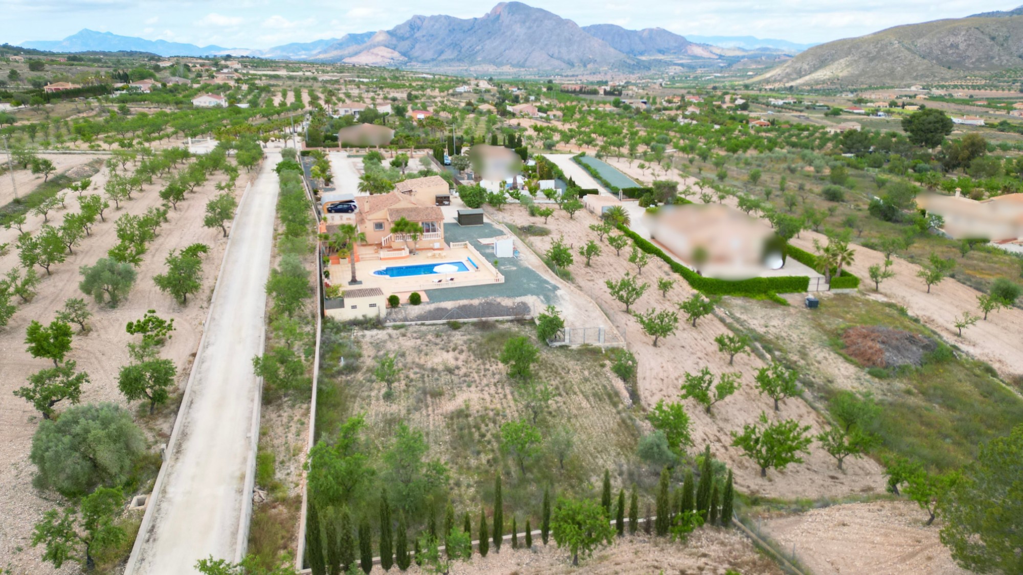 Property Image 3 Property Image 3