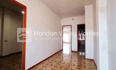 Reventa - Town house - Hondón de los Fráiles