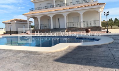 New Build / Off-Plan - Villa - Pinoso